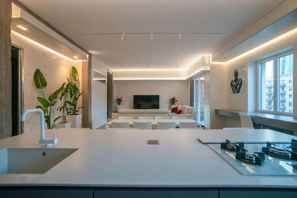 Repubblica Lux Lägenhet Milano Exteriör bild